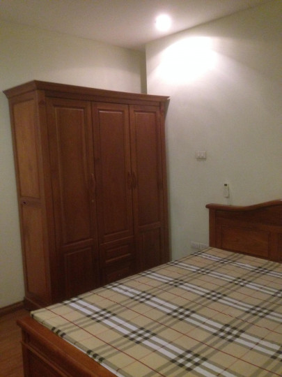 Cho thuê căn 3PN full nội thất giá 13tr tại Chung cư 173 Xuân Thủy - Cầu Giấy